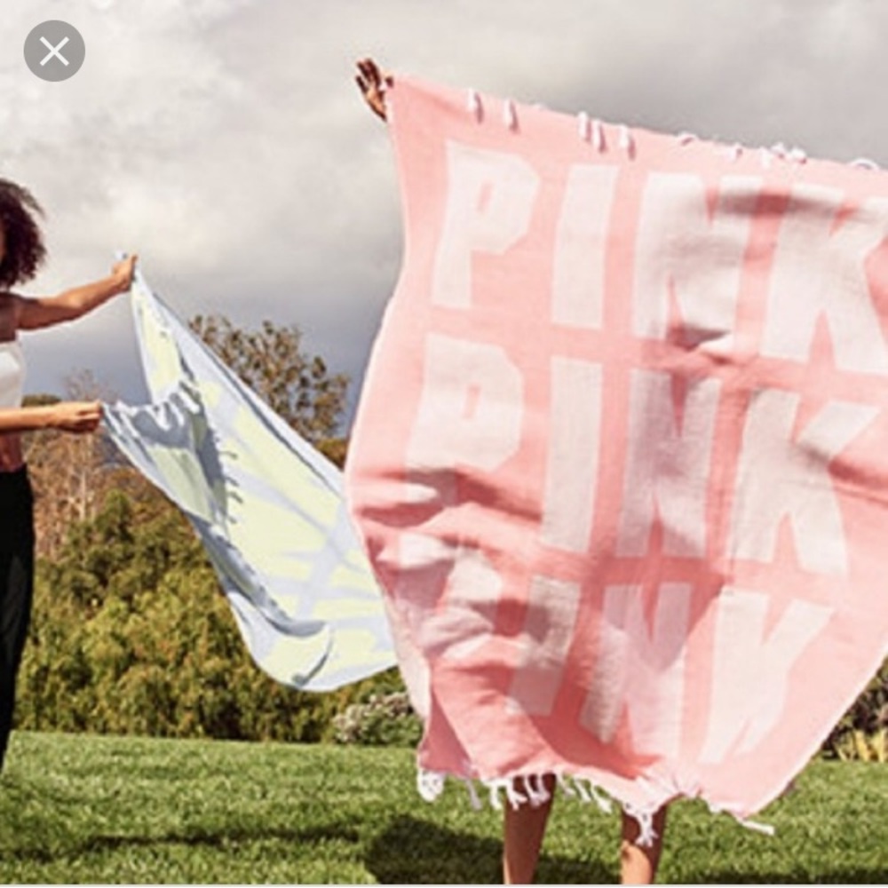 Pink throw/beach blanket